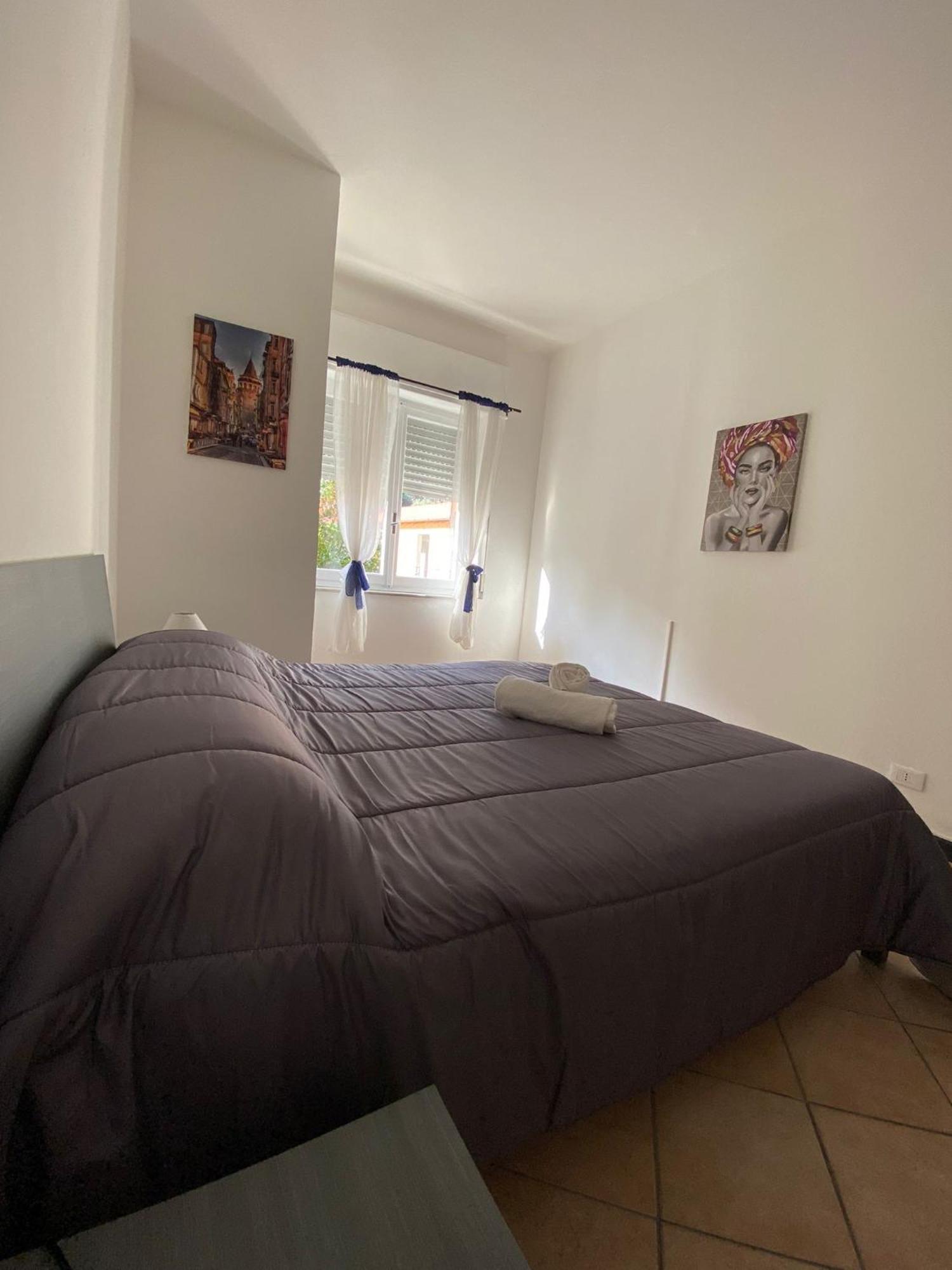 Villa Right Bank House Imperia Exterior foto